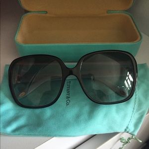 Tiffany sunglasses Authentic